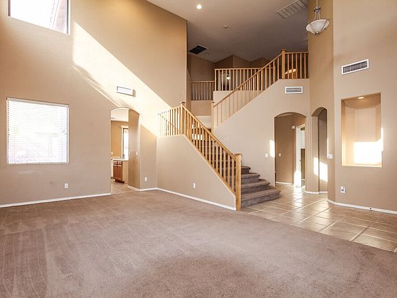 3rd image of 6932 W Briles Rd