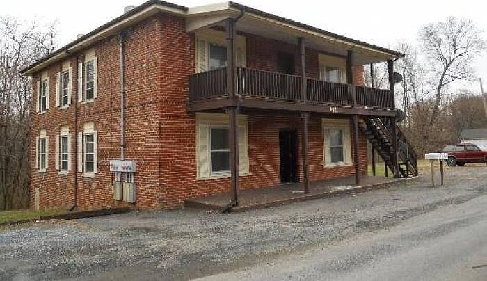 1st image of 141 Early Dr APT 203