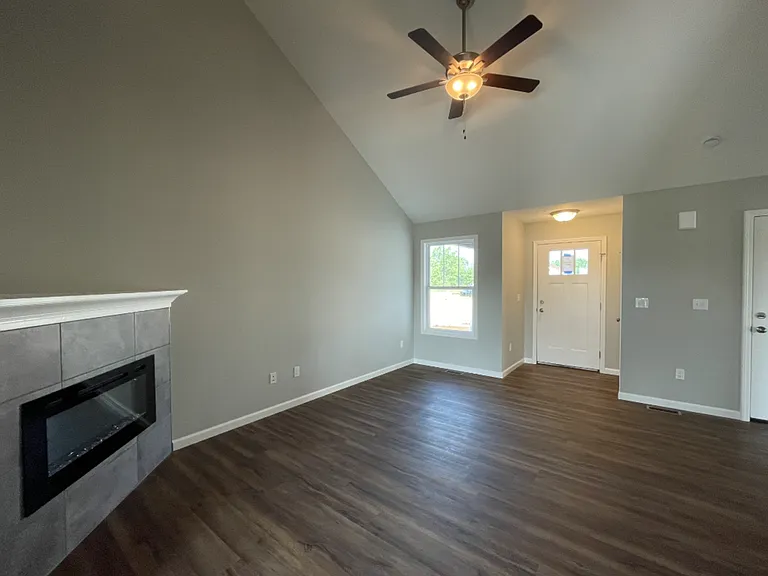 Megan Court Homes — Photo 5