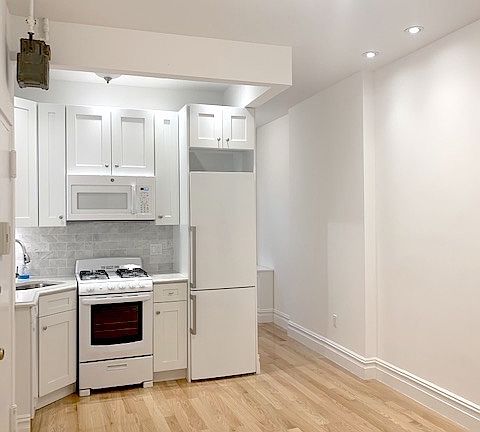 2nd image of 625 2nd Ave #3C