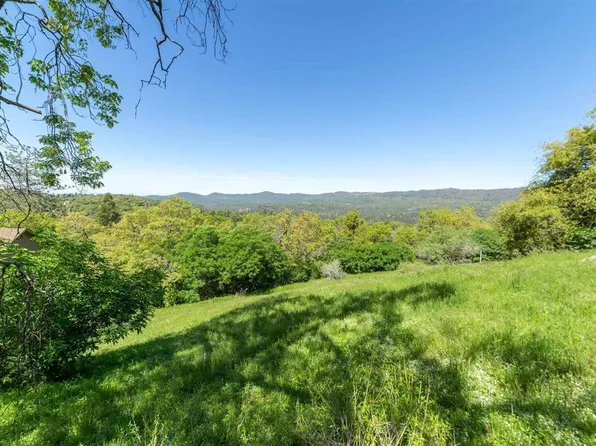 21176 Oman Dr, Soulsbyville, CA 95372