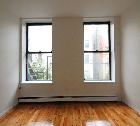 3rd image of 453 W 46th St #3BF