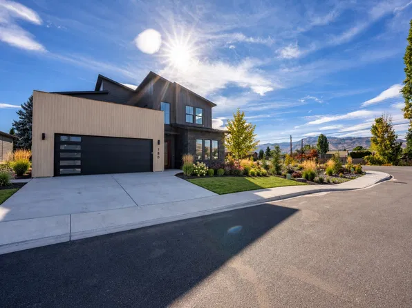 180 Chadwick St NW, East Wenatchee, WA 98802