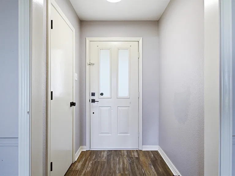 1213 Marilyn Jayne Ln — Photo 3