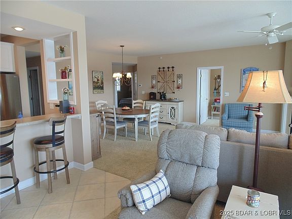 2nd image of 881 Summer Place Dr Unit 2B