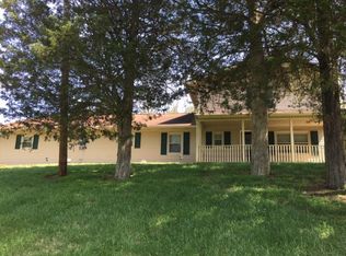 11630 W Andrew Johnson Hwy, Mosheim, TN 37818