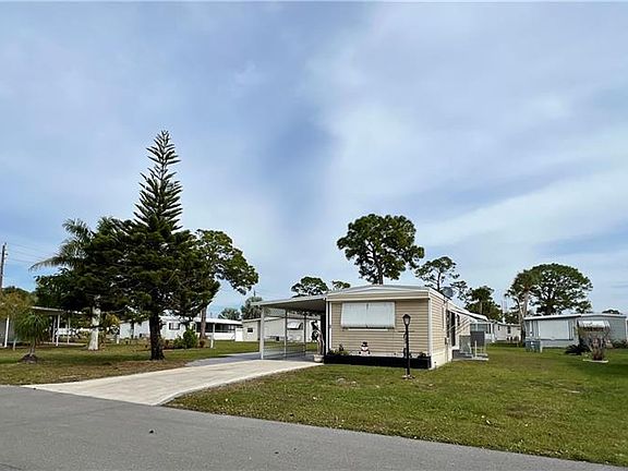 4th image of 27547 Macke DR