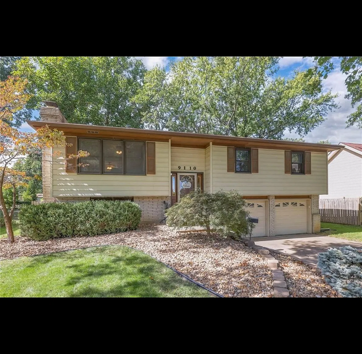 9110 Farley Ln — Photo 1