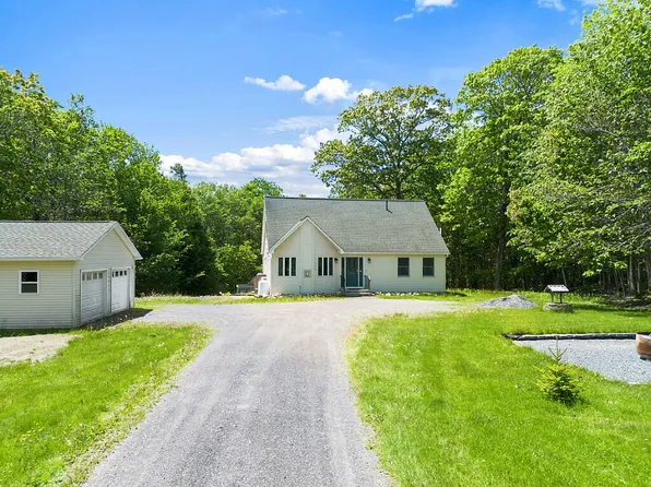 476 Smithfield Road, Oakland, ME 04963