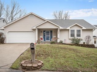 1165 Colby Dr, Saint Peters, MO 63376