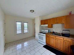 43 Rice St, Cambridge, MA 02140
