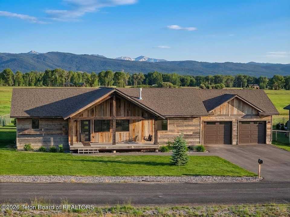 1st image of 1714 River Meadows Dr