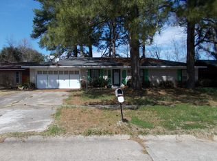 2830 Frostwood Dr, Shreveport, LA 71108