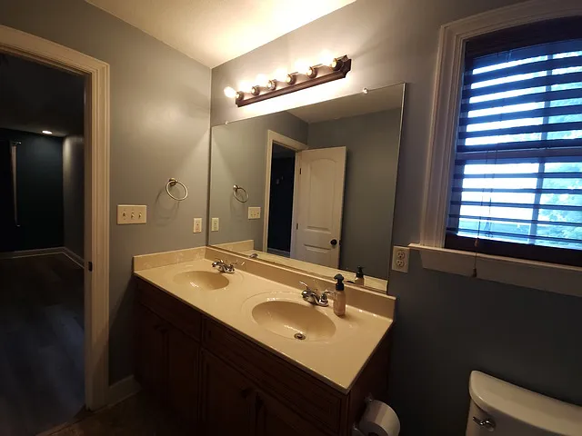 2510 Chestnut St — Photo 24