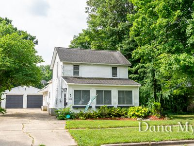 628 E Walnut St, Hastings, MI, 49058