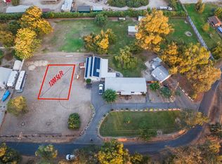 9906 Jackson Rd, Oakdale, CA 95361