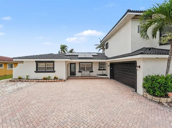 17323 Kennedy Dr, North Redington Beach, FL 33708