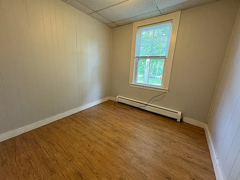 747 Main St #1 — Photo 11