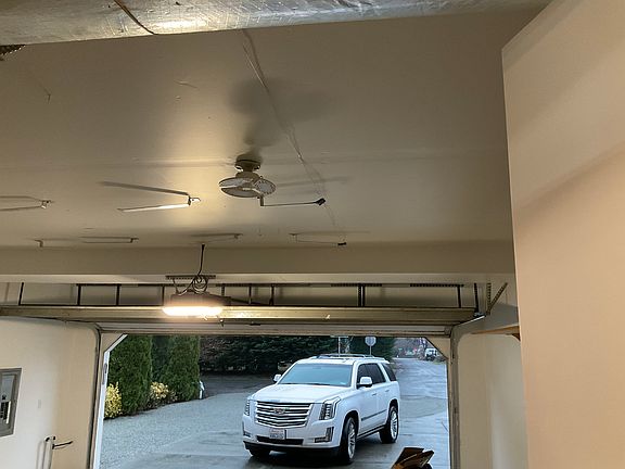 4th image of 5333 S Vista Dr E