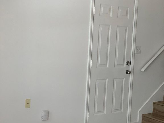 5th image of 1409 Tiger Lake Dr