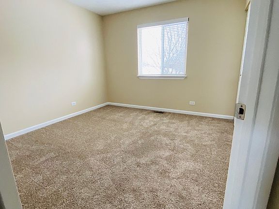 4th image of 2080 Orchard Ln #2080
