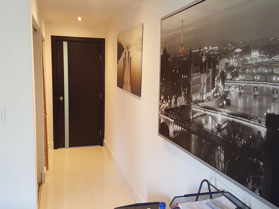 1st image of 1225 West Ave APT 304