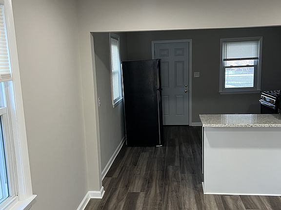 4th image of 107 Fusting Ave APT A