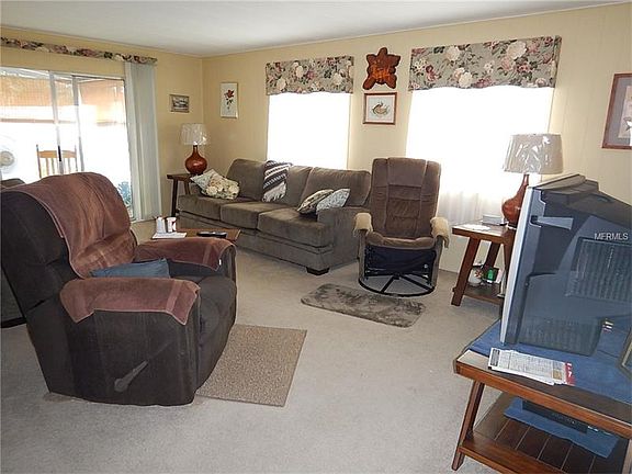 3rd image of 17325 Tangerine Ct