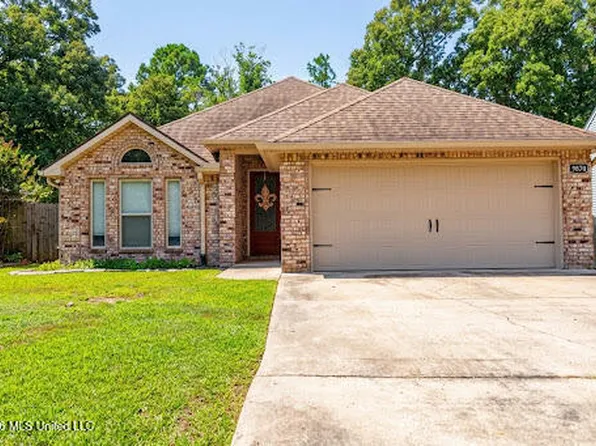 9870 Koloa St, Diamondhead, MS 39525
