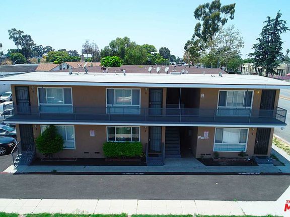 3rd image of 190 E Artesia Blvd