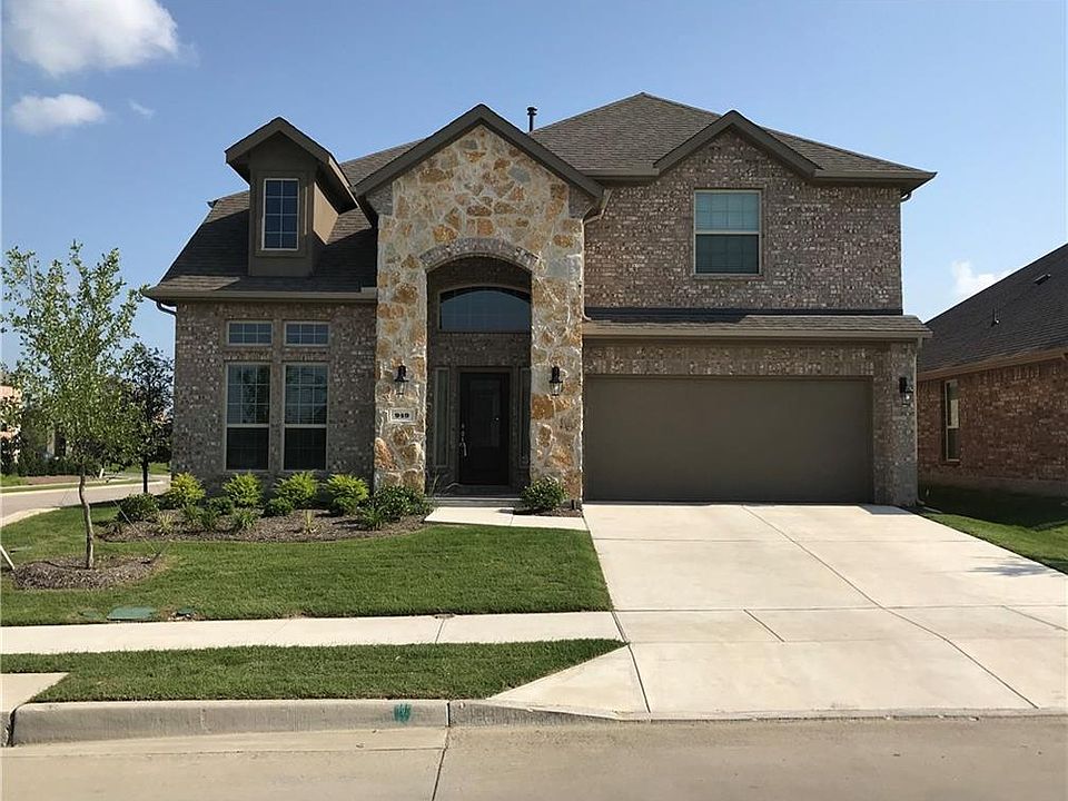 1st image of 949 Bluebird Way