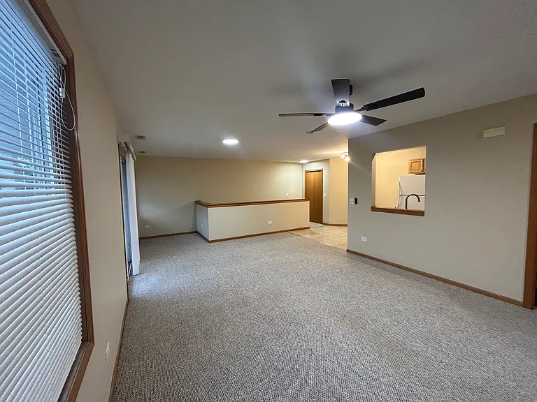 1361 Rock Run Dr #H — Photo 4