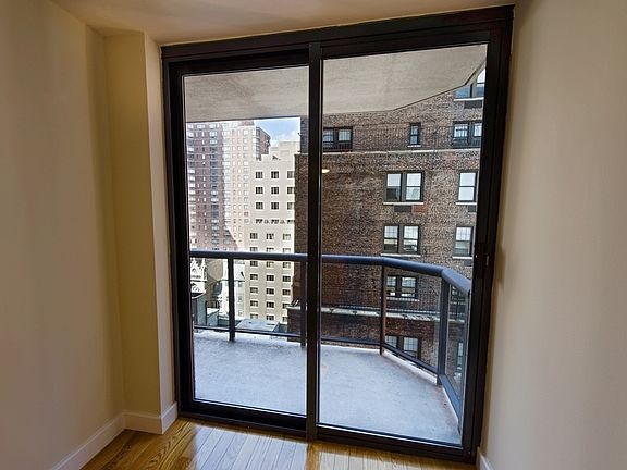 3rd image of 235 W 48th St APT 20C