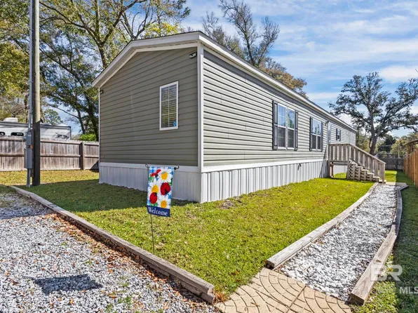 12960 7th St, Lillian, AL 36549