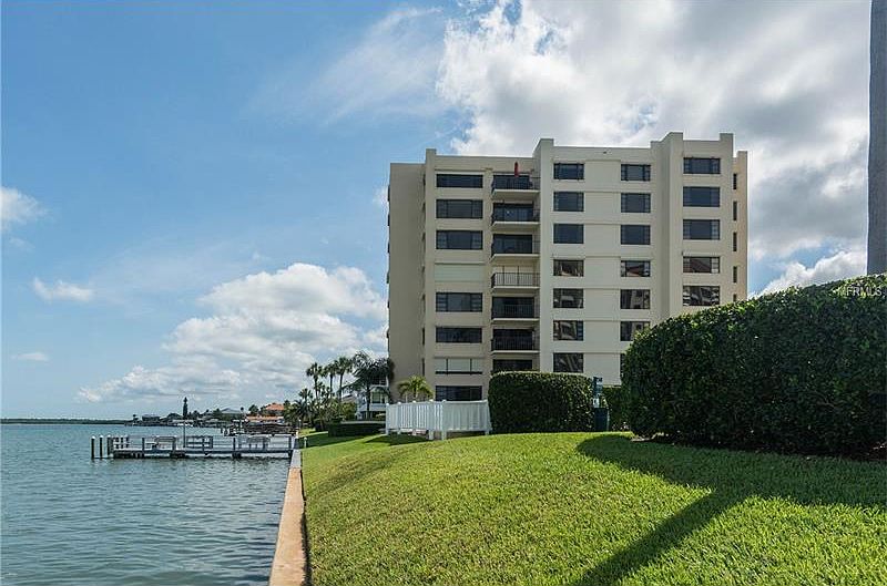 1st image of 750 Island Way APT 504