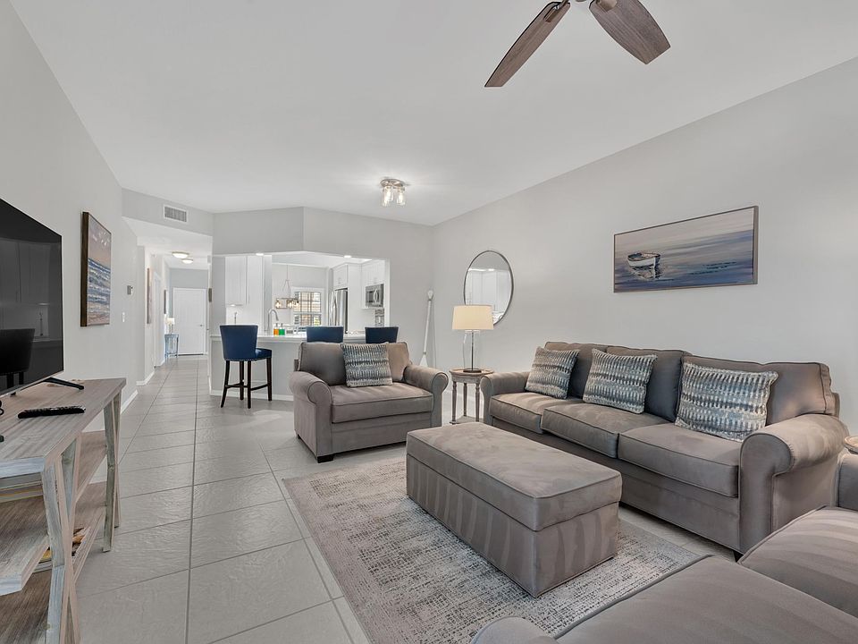 1st image of 865 Tanbark Dr APT 104