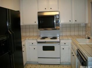 25 Adelphi Ct, Sacramento, CA 95825