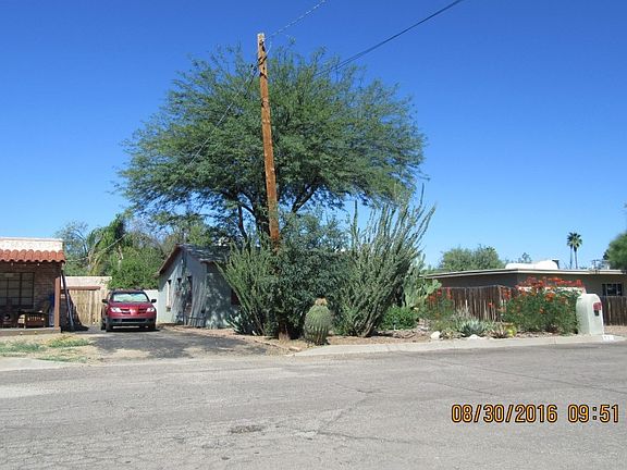 3rd image of 731 N Venice Ave