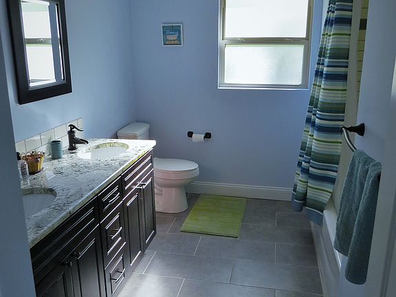 3rd image of 7760 Elbrook Ave