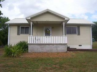 325 Dawson Rd, Princeton, KY 42445