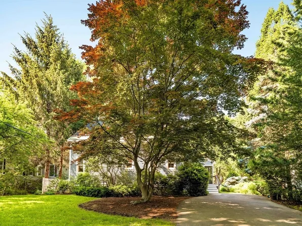 100 Central St, Newton, MA 02466