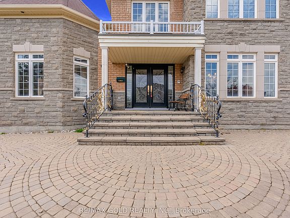 2nd image of 5499 Doctor Peddle Cres
