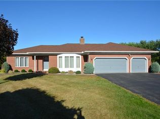 6026 County Line Rd, Ontario, NY 14519