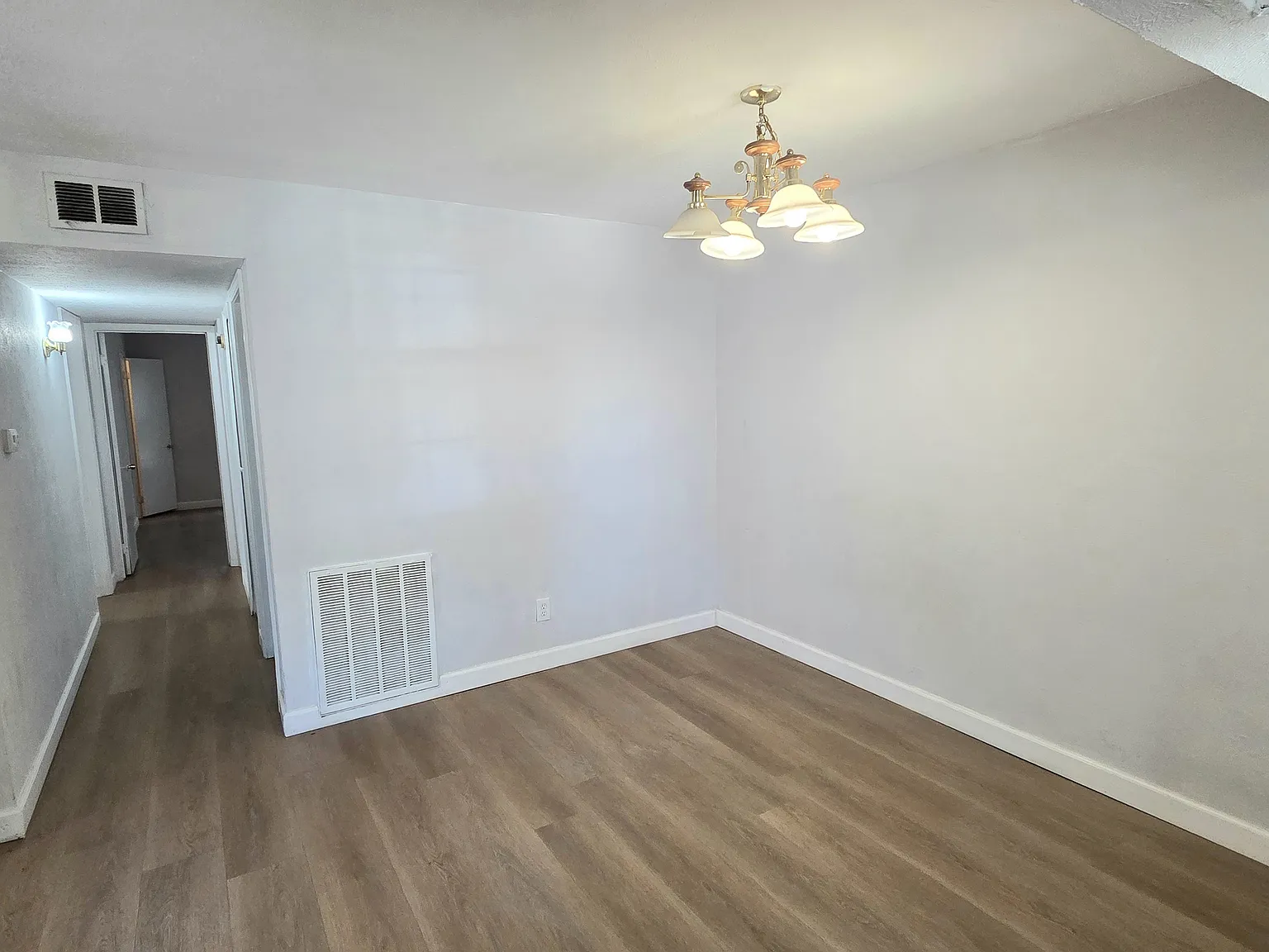 2 bed, 1172 sqft, $1,500 — Photo 4