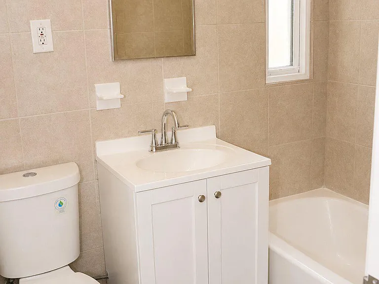 63 Galveston Pl SW #1 — Photo 6