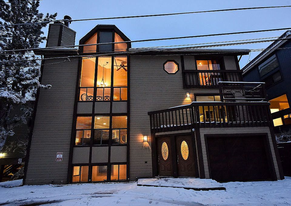 1st image of 1420 Woodside Ave