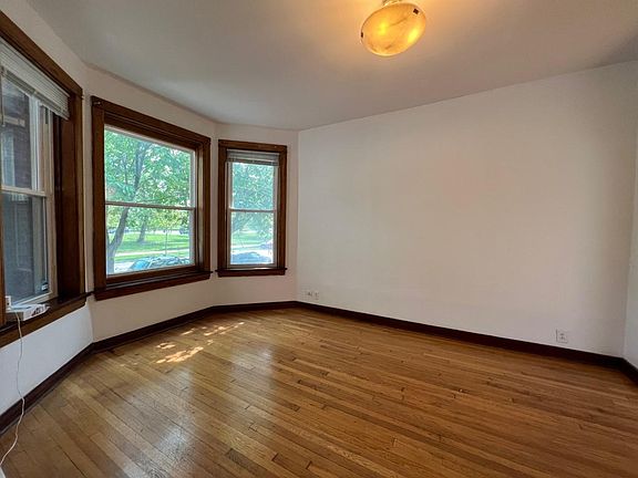 5th image of 1438 N Kedzie Ave #1