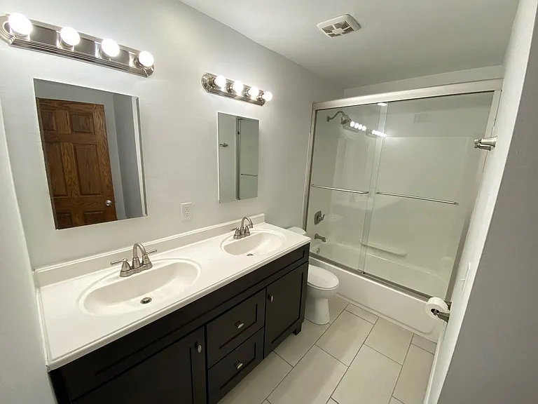E 15th Ave 325 TPP — Photo 28