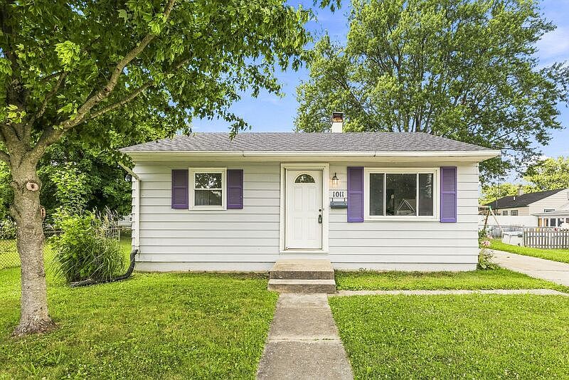 1st image of 1011 Mount Joy St #1011