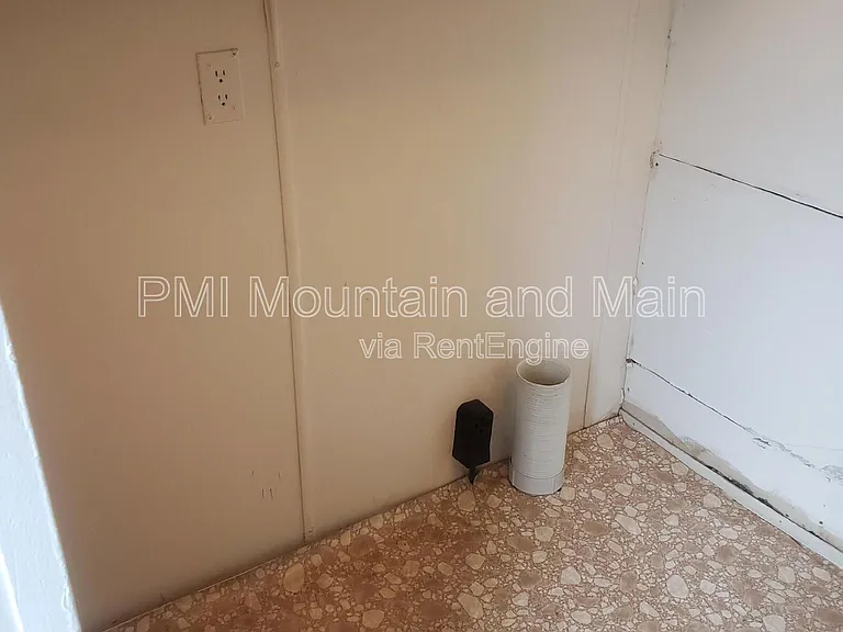 319 Iotla Valley Park Rd — Photo 16